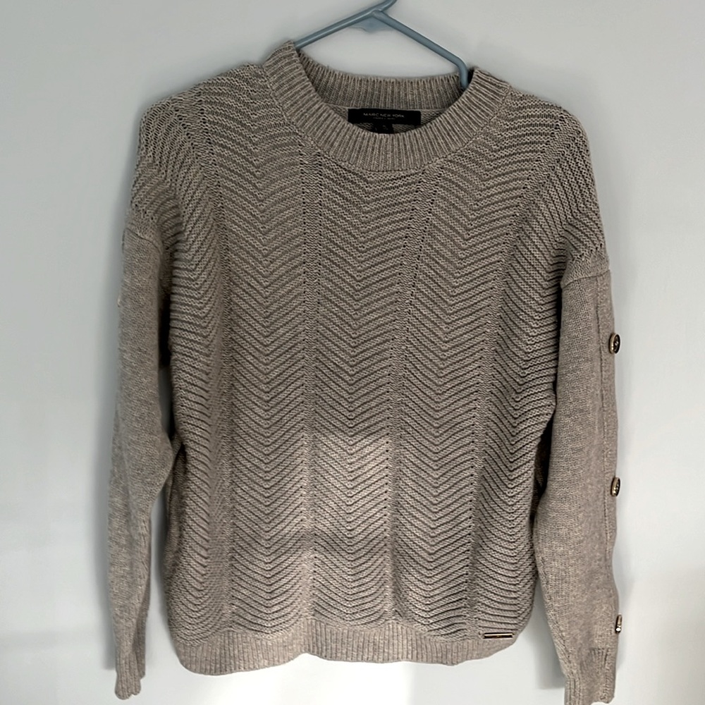 Marc Anthony pullover sweater